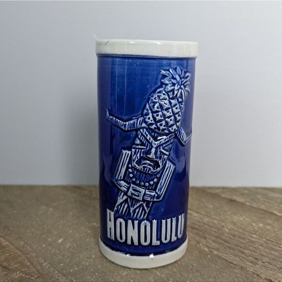 Vintage tiki glass ceramic Honolulu Blue and white pineapple - Picture 1 of 8